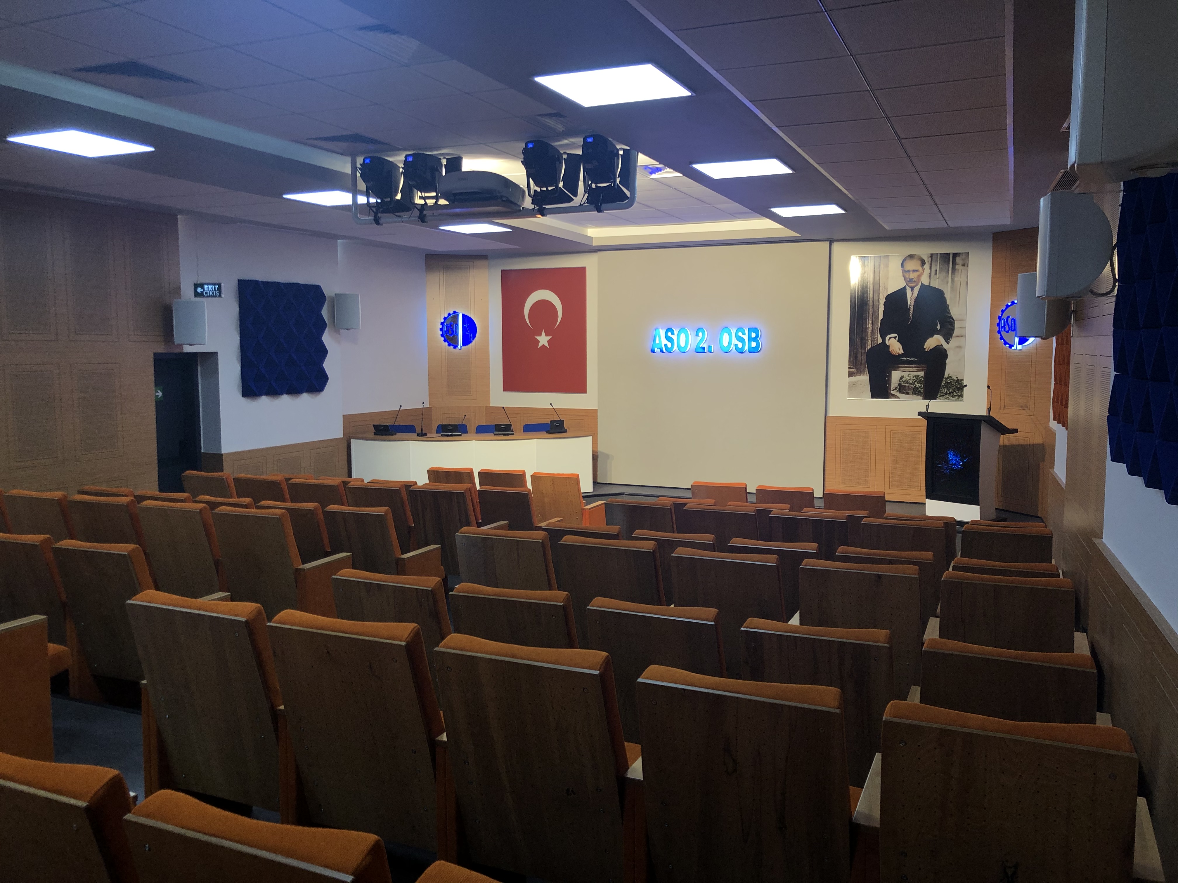 Konferans Salonumuz Hizmete Girmiştir