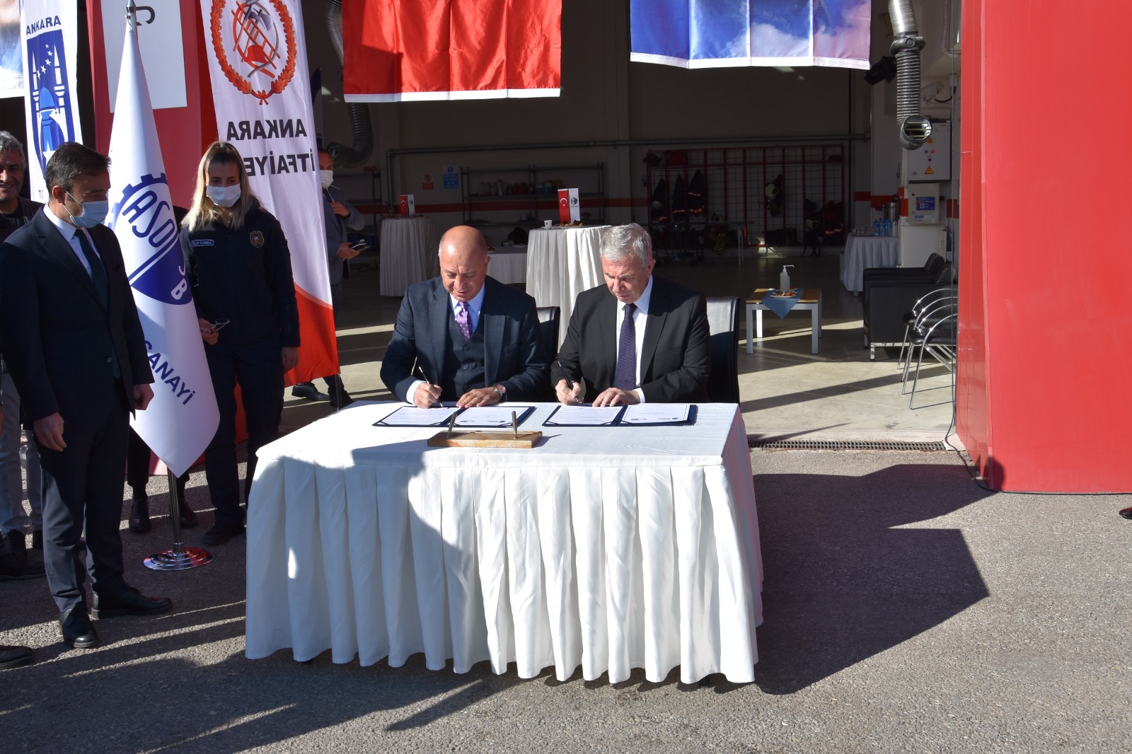 ABB SN.MANSUR YAVAŞ'IN  KATILIMIYLA GERÇEKLEŞEN İTFAİYE ARACI TESLİM VE PROTOKOL TÖRENİ